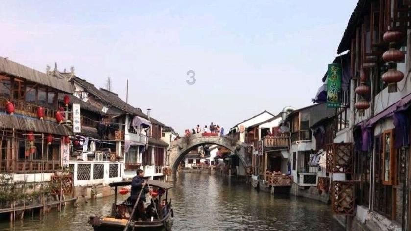 沙漠前行